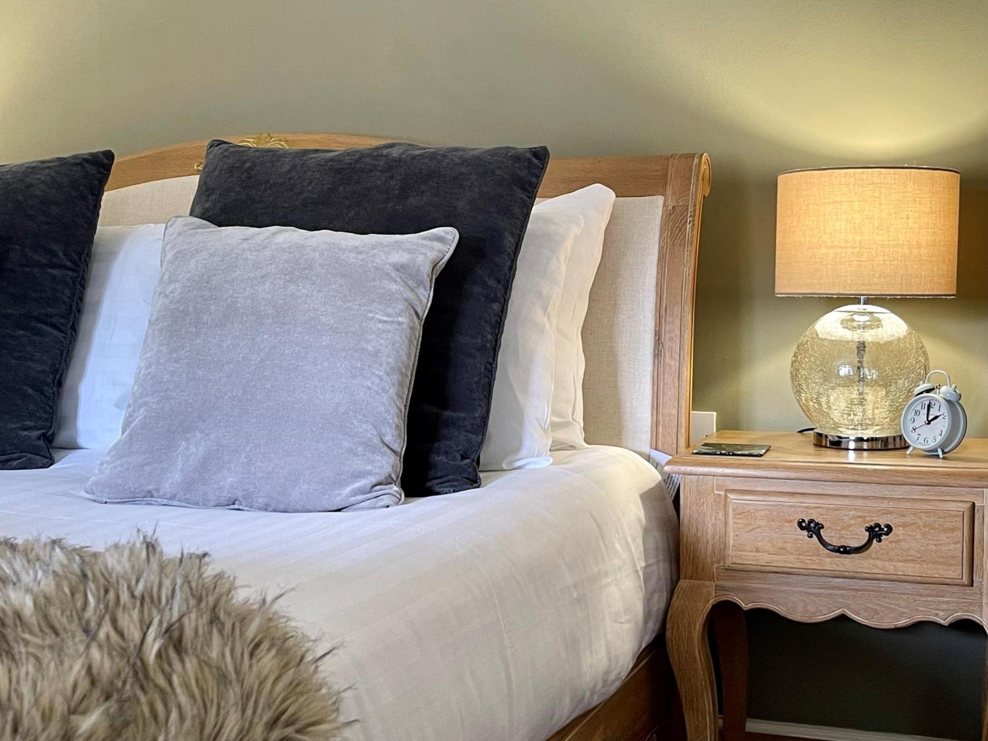 The Charlton Arms Bed & Breakfast Ludlow Room photo