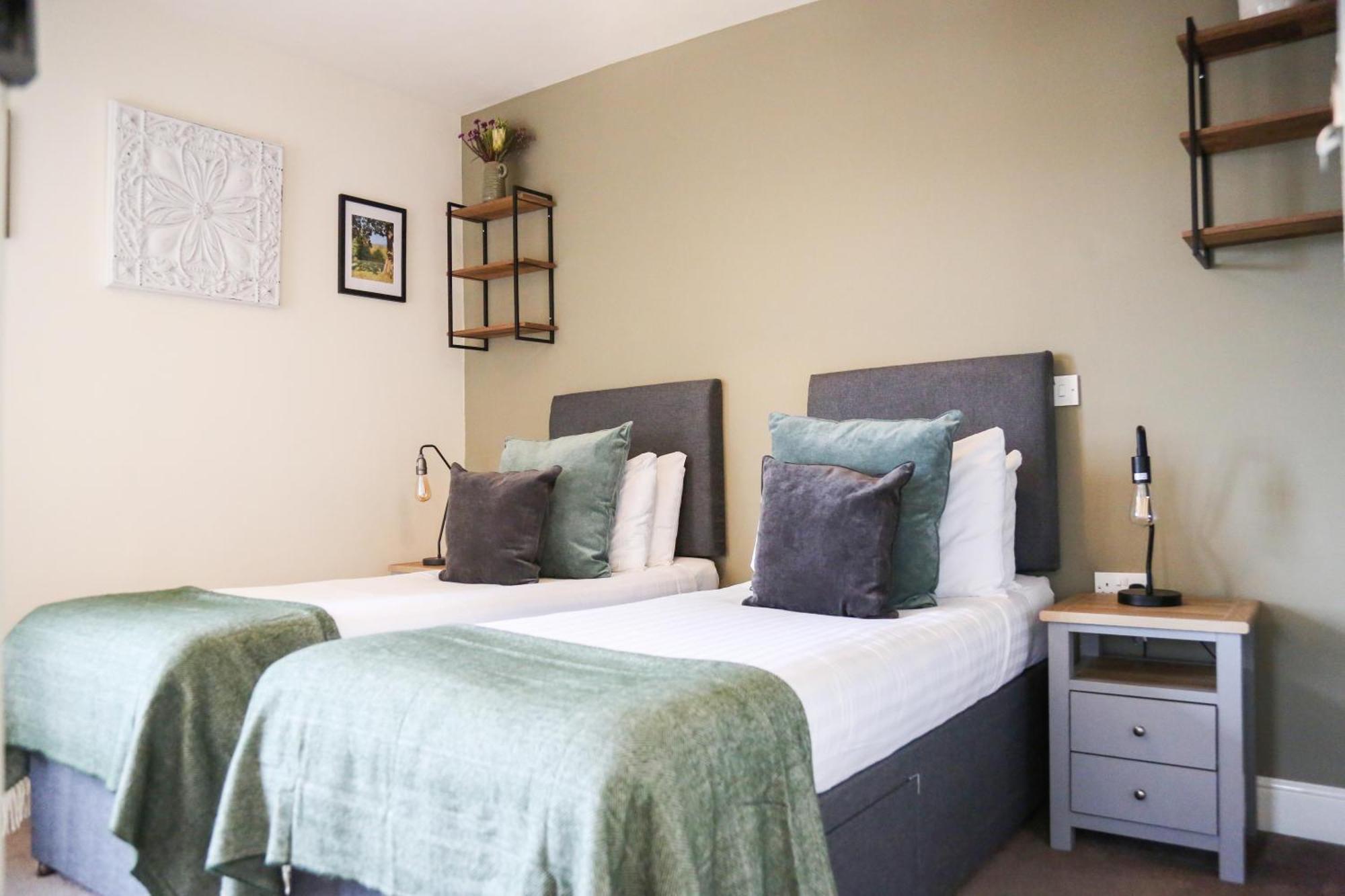 The Charlton Arms Bed & Breakfast Ludlow Room photo