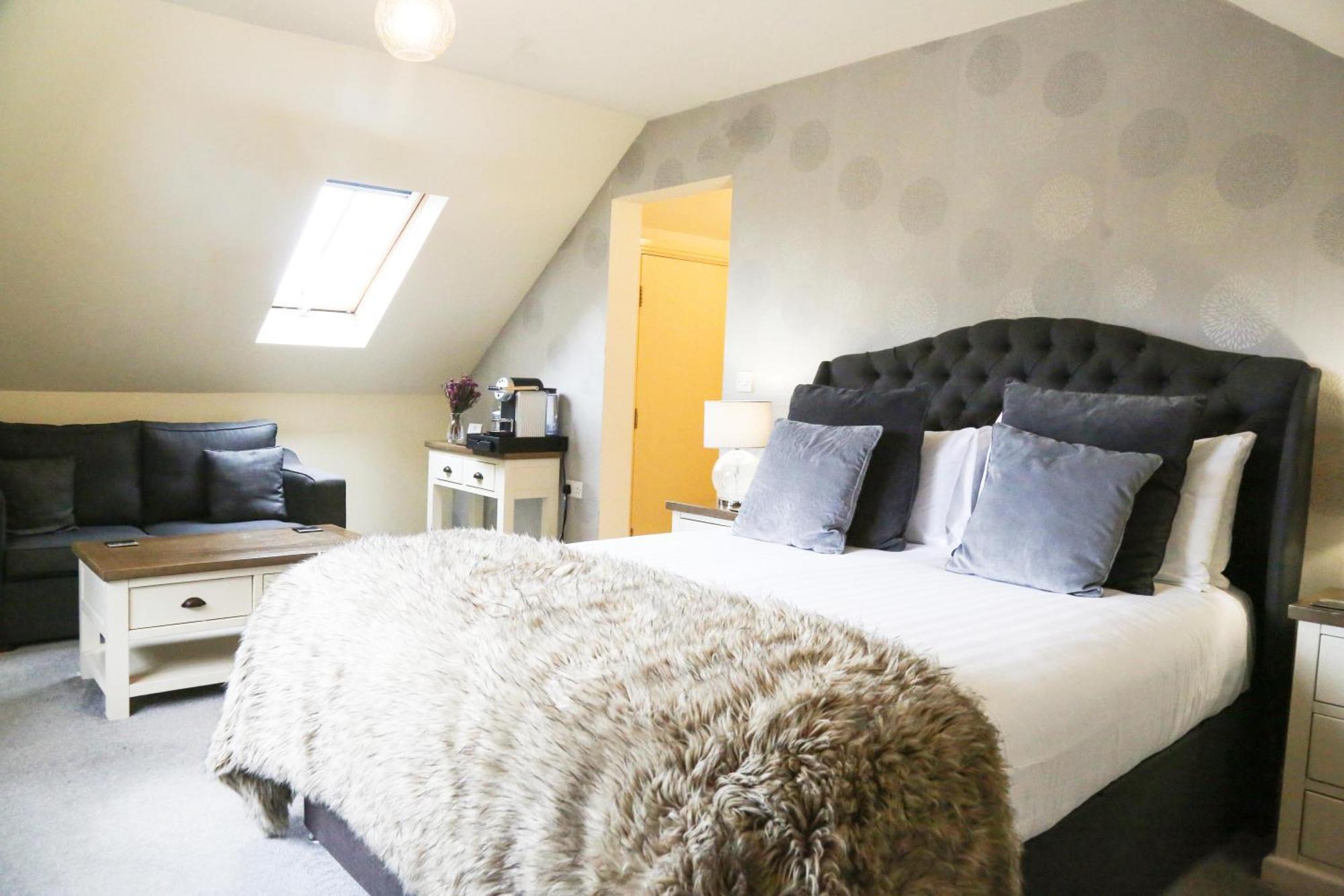 The Charlton Arms Bed & Breakfast Ludlow Room photo