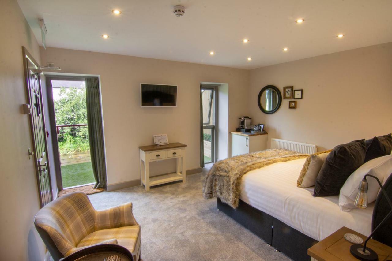 The Charlton Arms Bed & Breakfast Ludlow Exterior photo